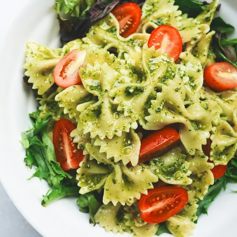 Pesto farfalle with cherry tomatoes